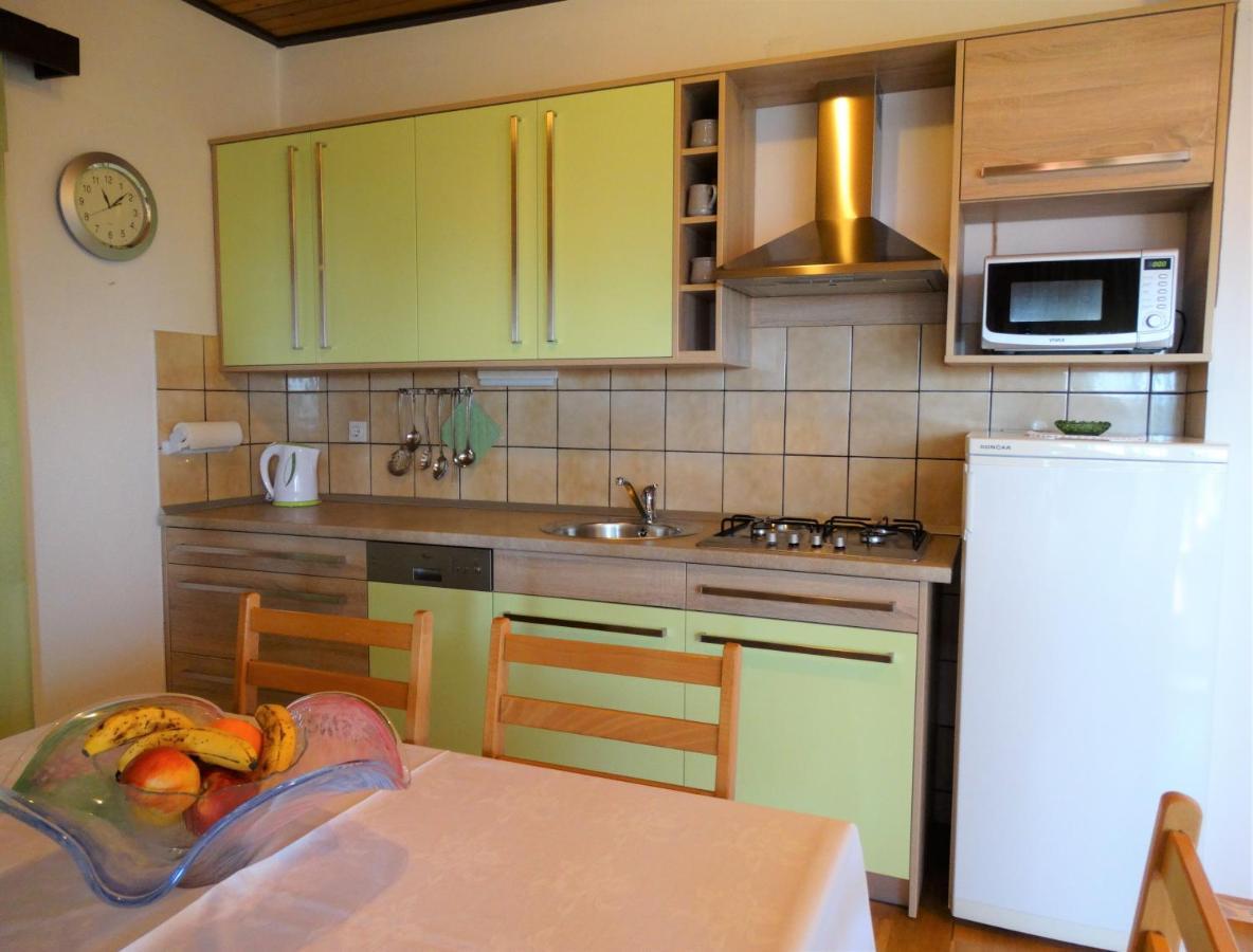 Apartmani Crikvenica 30080 - Libuska Szoba fotó